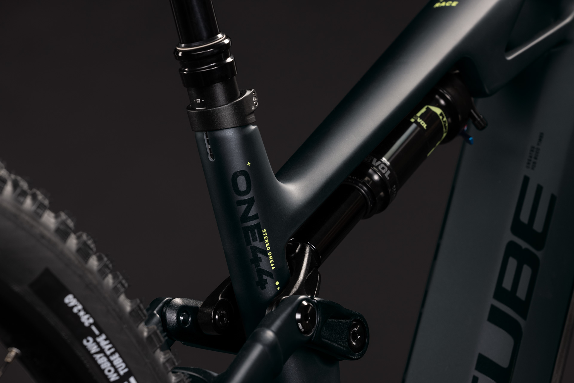 Stereo Hybrid One44 HPC Race 800 – Image 6