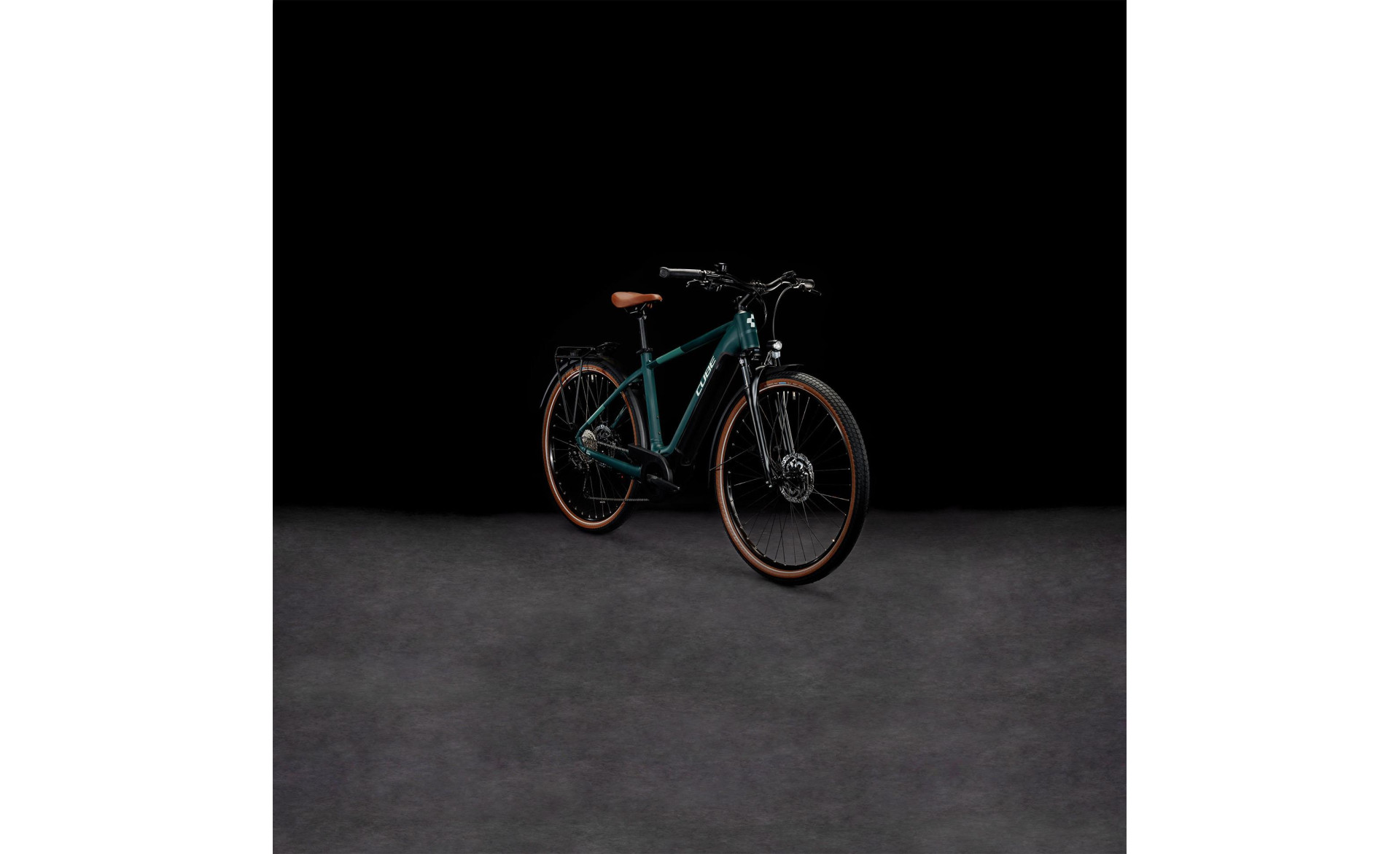 Touring Hybrid One 625 – Image 7